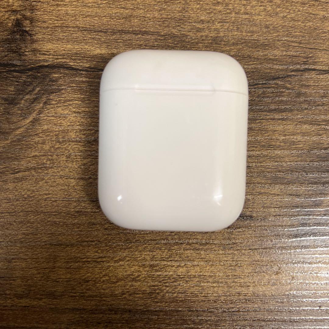 Apple AirPods 充電ケース付き