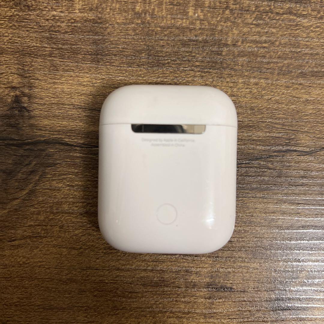 Apple AirPods 充電ケース付き