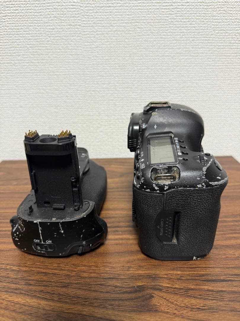 ［ジャンク品］Canon 5D markⅲ バッテリーグリップ付き
