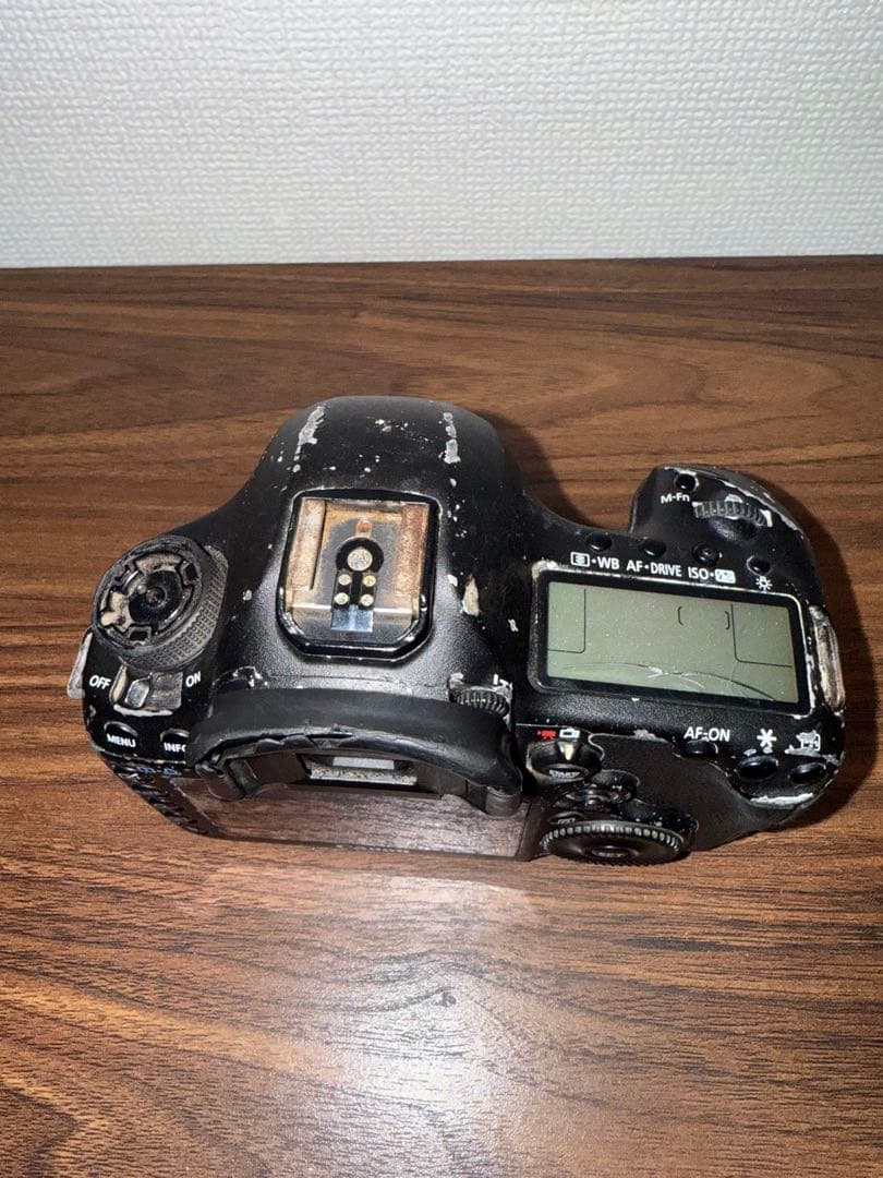 ［ジャンク品］Canon 5D markⅲ バッテリーグリップ付き