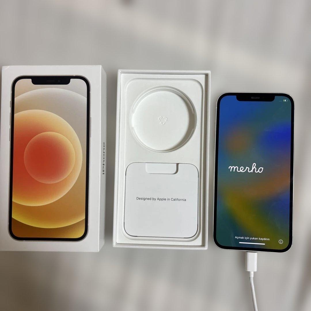 iphone 12 64GB ホワイト