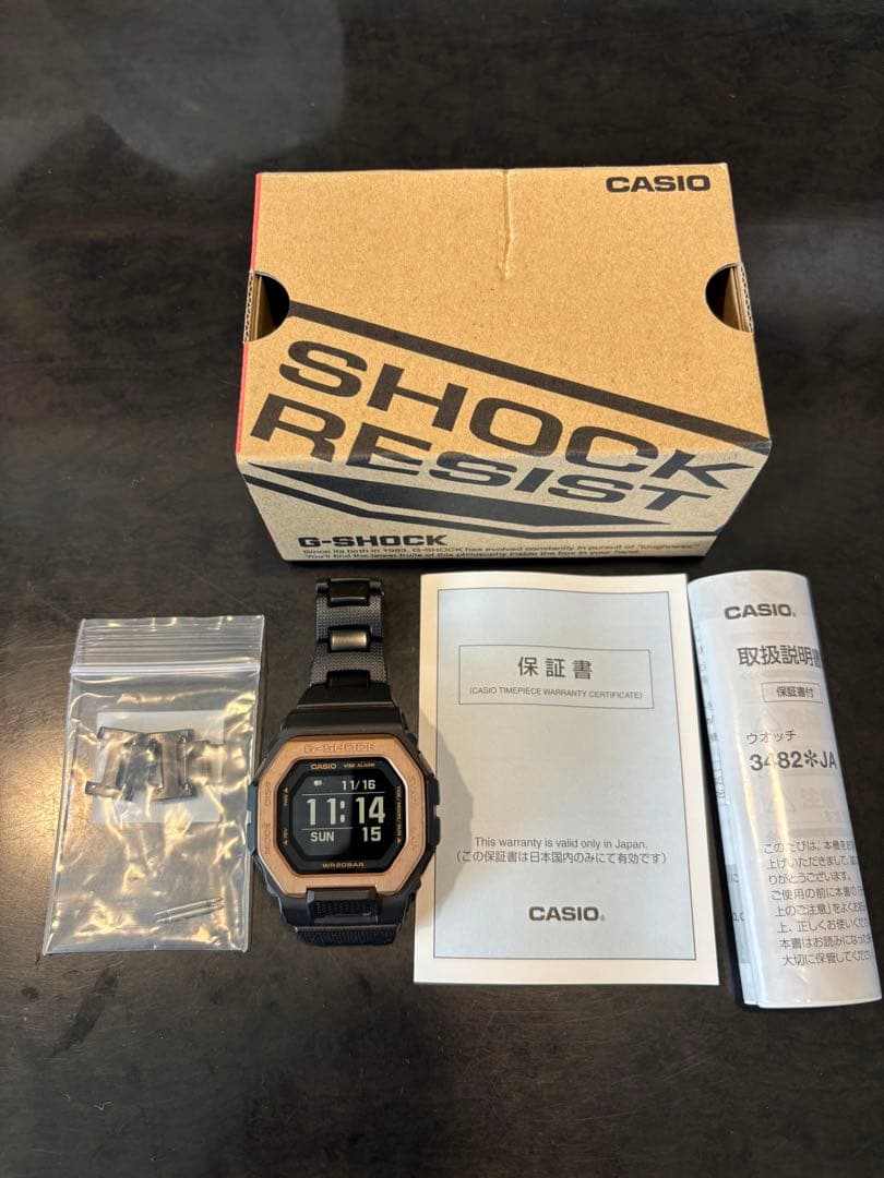 メタルバンドカスタム！ G-SHOCK G-LIDE ゴールド GBX-100