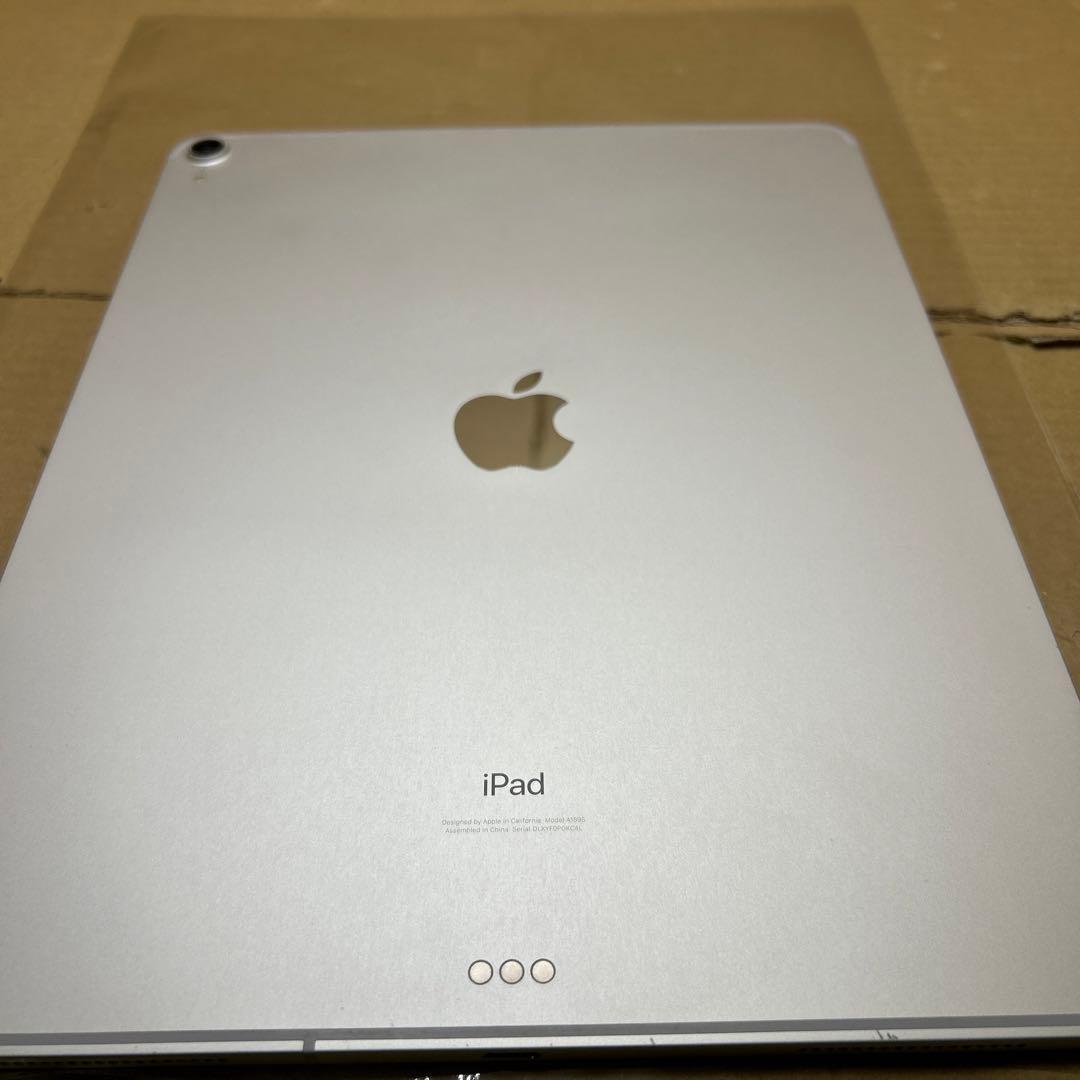 iPad Pro 12.9インチ (第３世代) Wi-Fi + Cellular