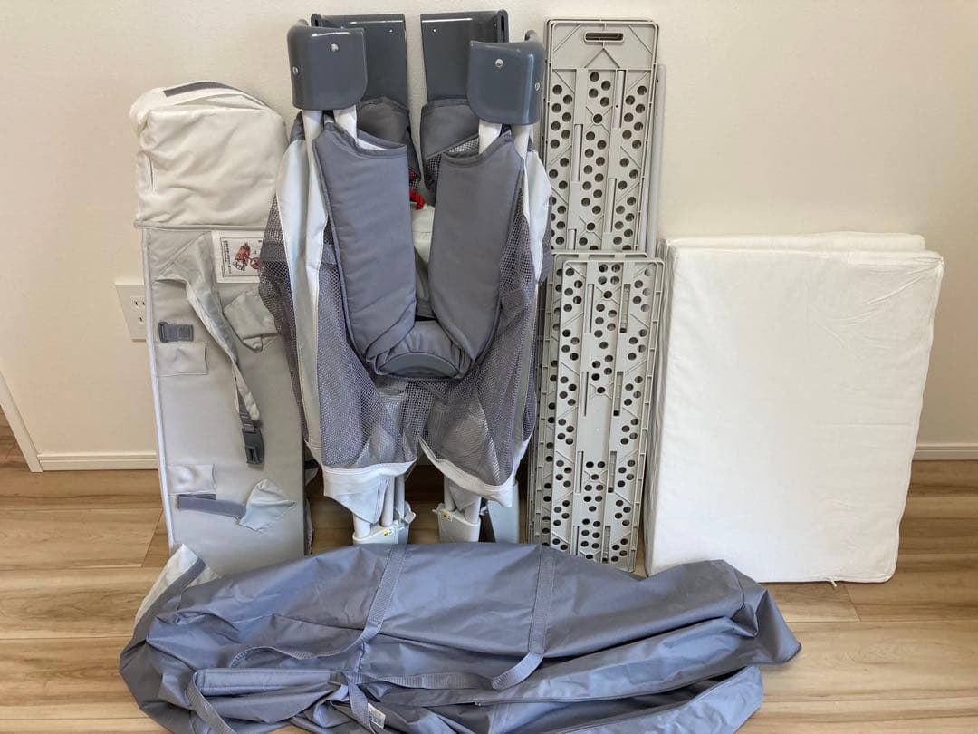 Aprica ココネルエアープラスAB グレー 折りたたみ式ベビーベッド