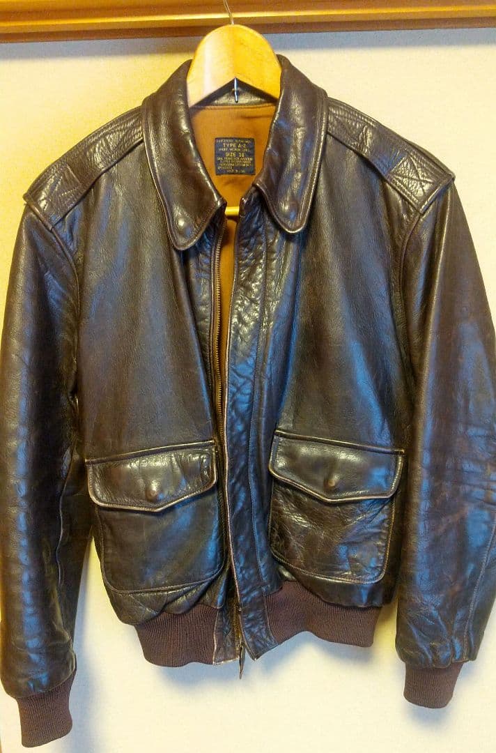 eです。 A2 ミリタリージャケット フライトジャケット 38