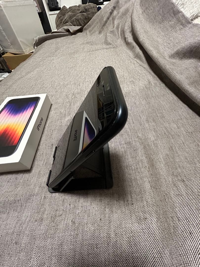 Apple iPhone SE (第3世代) ブラック 64GB SIMフリー