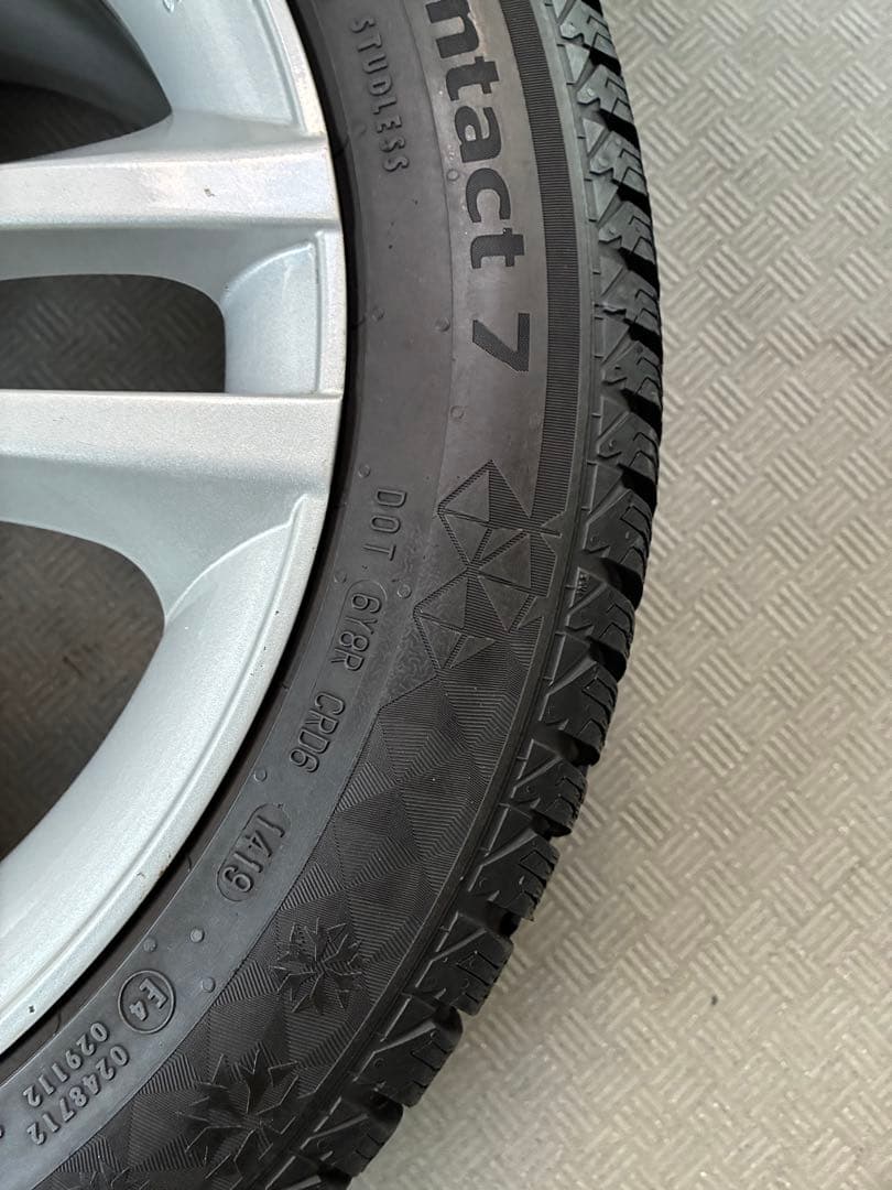 スタッドレス　コンチネンタル　ホイールセット　メルセデスベンツEクラスW212