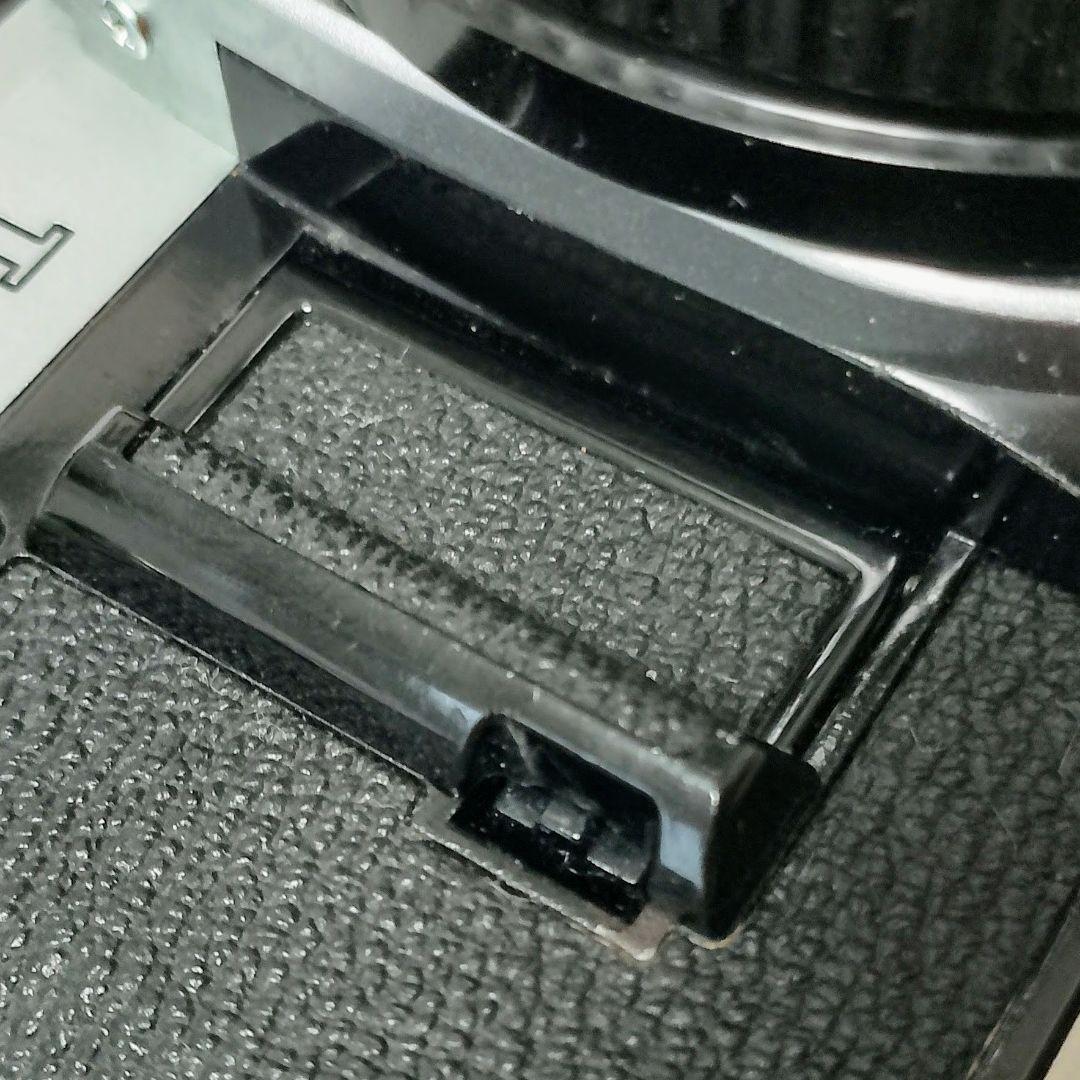 Canon　AE-1　フィルム一眼レフカメラ + レンズ 28mm F1:2.8