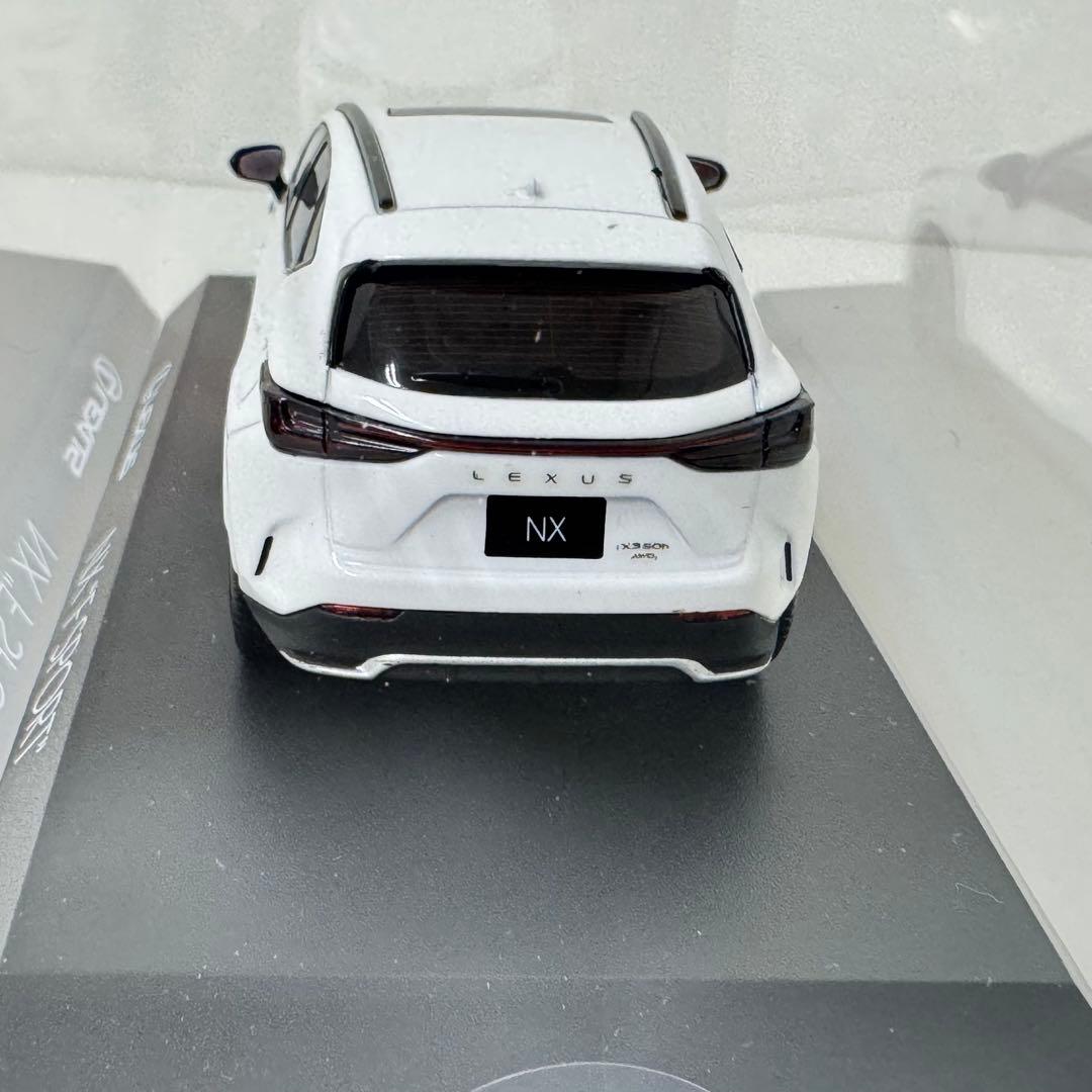 京商 1/43 レクサス 350h NX F スポーツ ホワイト