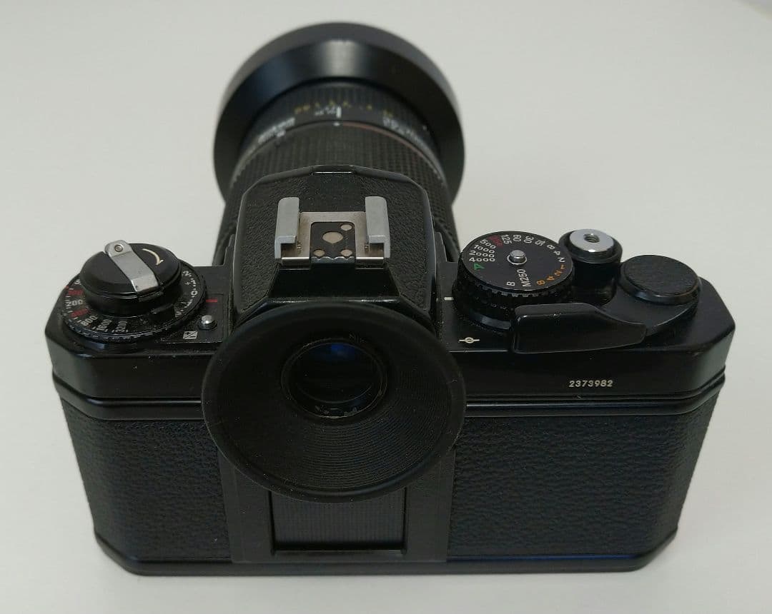 Nikon FE2 ブラック NIKKOR 35〜70mm