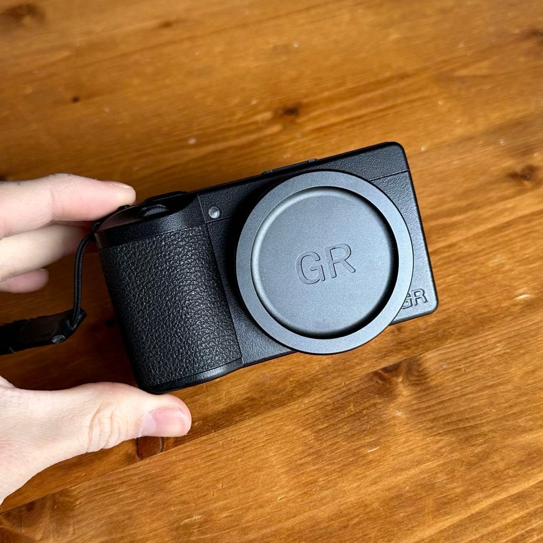 RICOH GRⅢ コンパクトデジタルカメラ