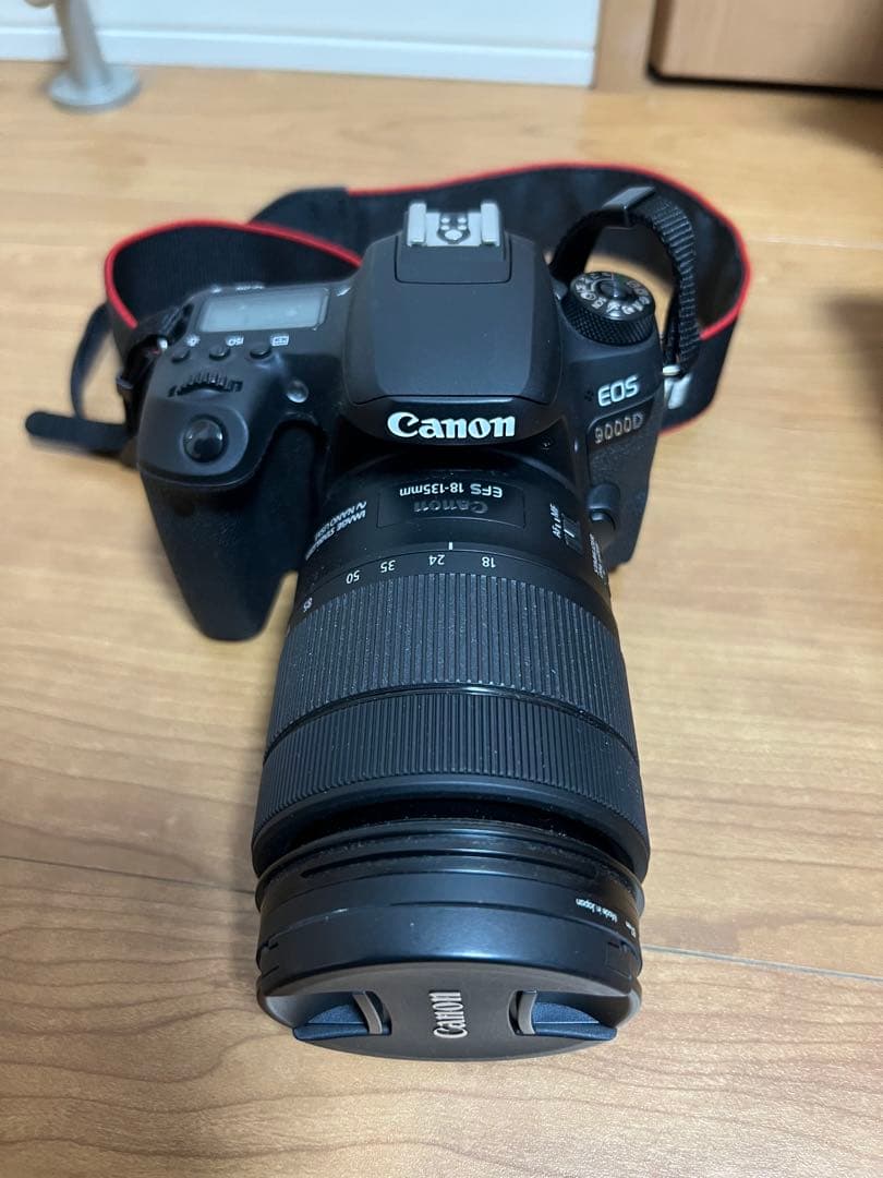 [ふゆか] Canon EOS 9000D EFS 18-135mm