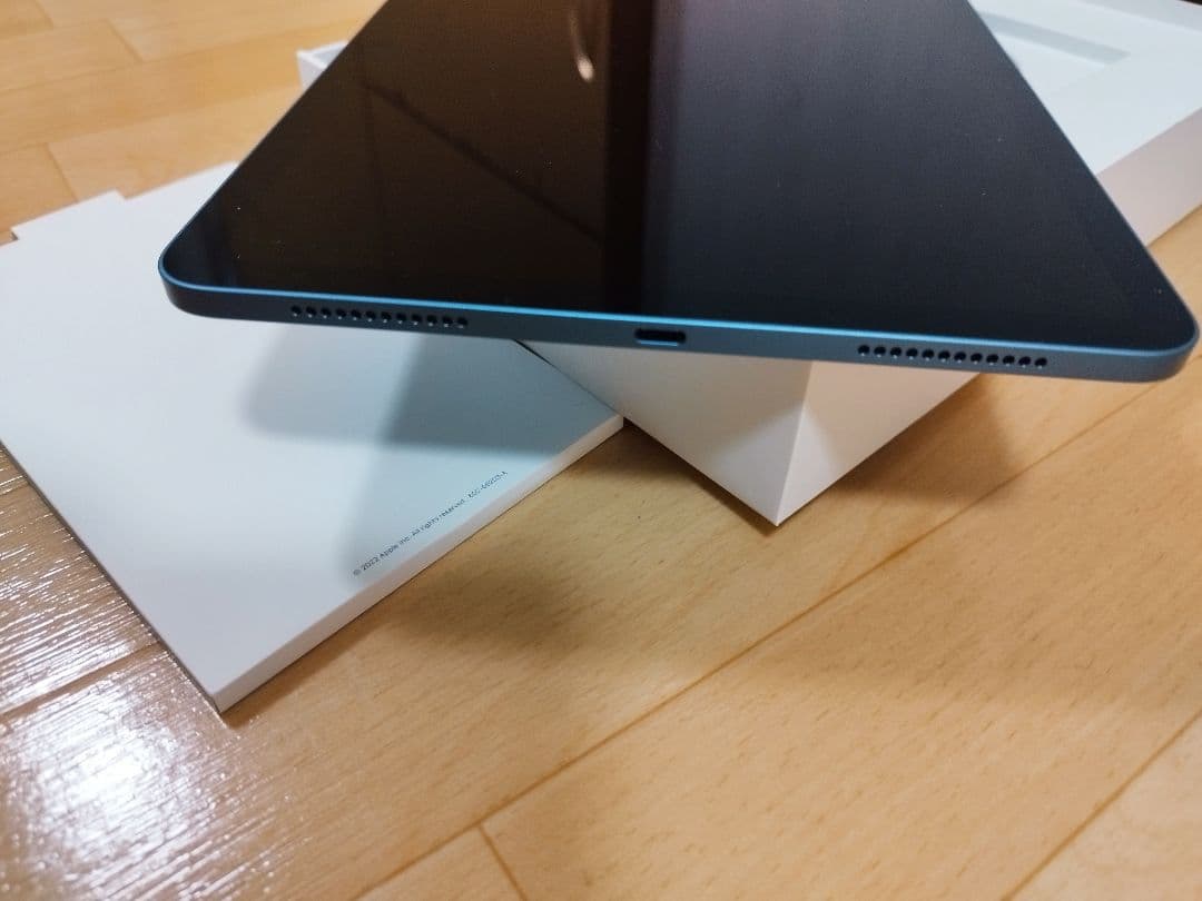 iPad Air Wi-Fiモデル(第5世代) 　256GB　ブルー