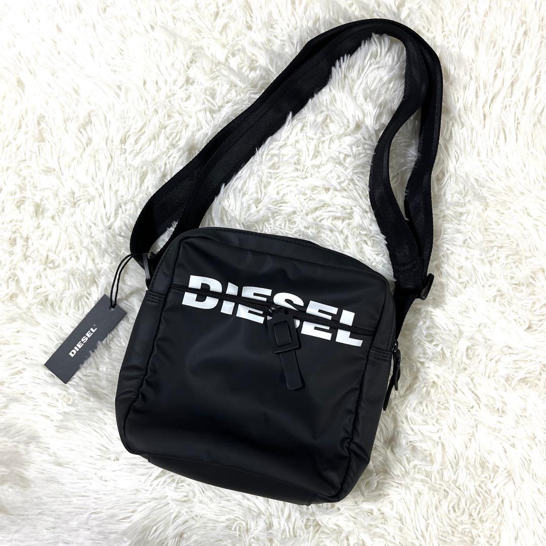 mi ✨DIESEL ショルダーバッグ ブラック