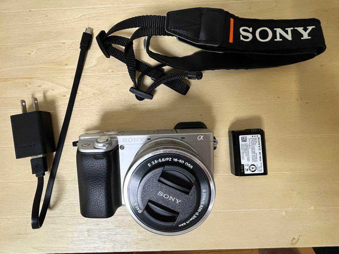 SONY α6400 ミラーレスカメラ E 16-50mmレンズ付き