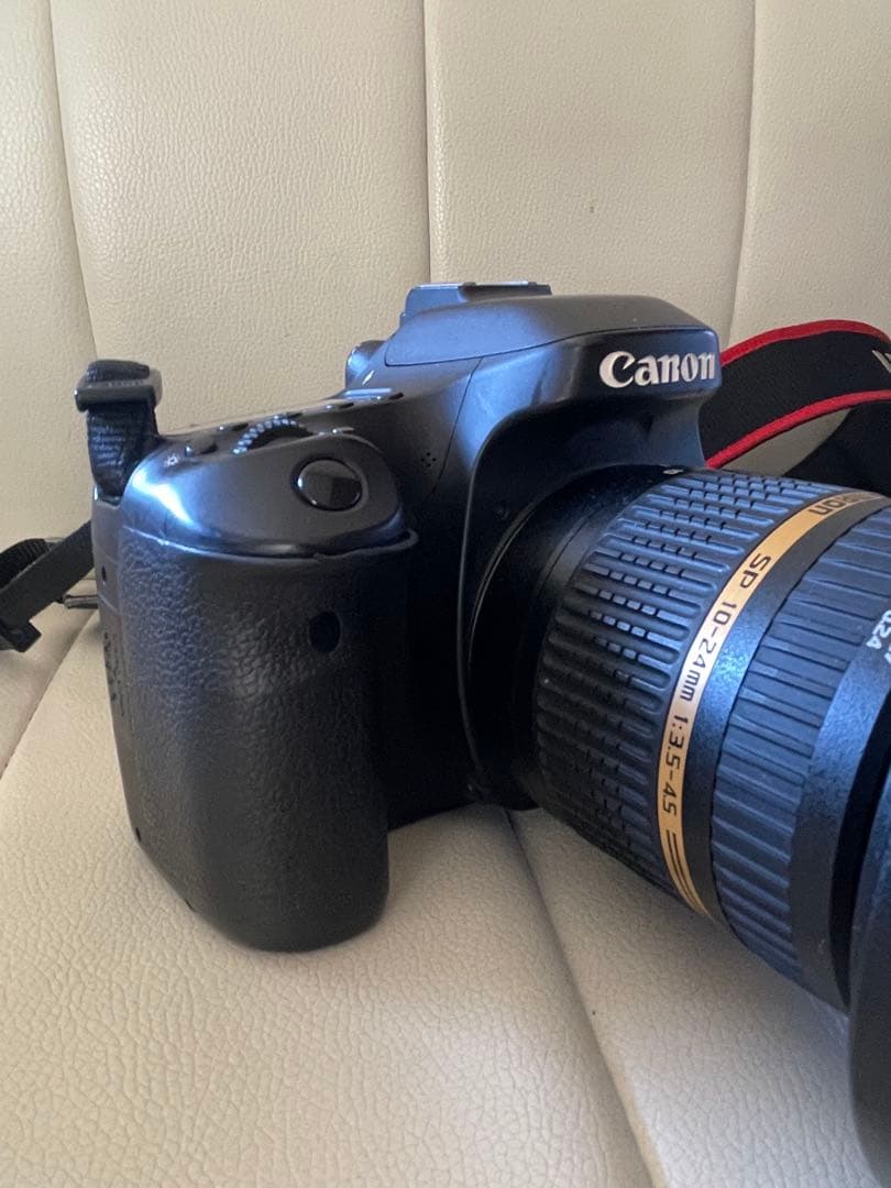 Canon EOS 80D デジタル一眼レフ 付属品多数