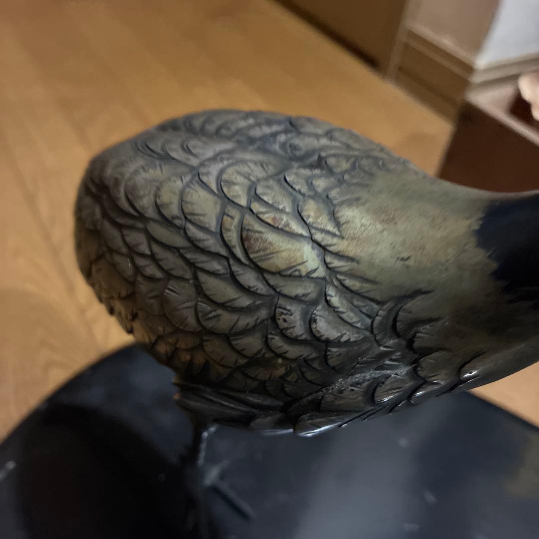 骨董品、縁起物鶴　美術工芸品　古銅色分け青銅　鎌倉山の旧家から出ました