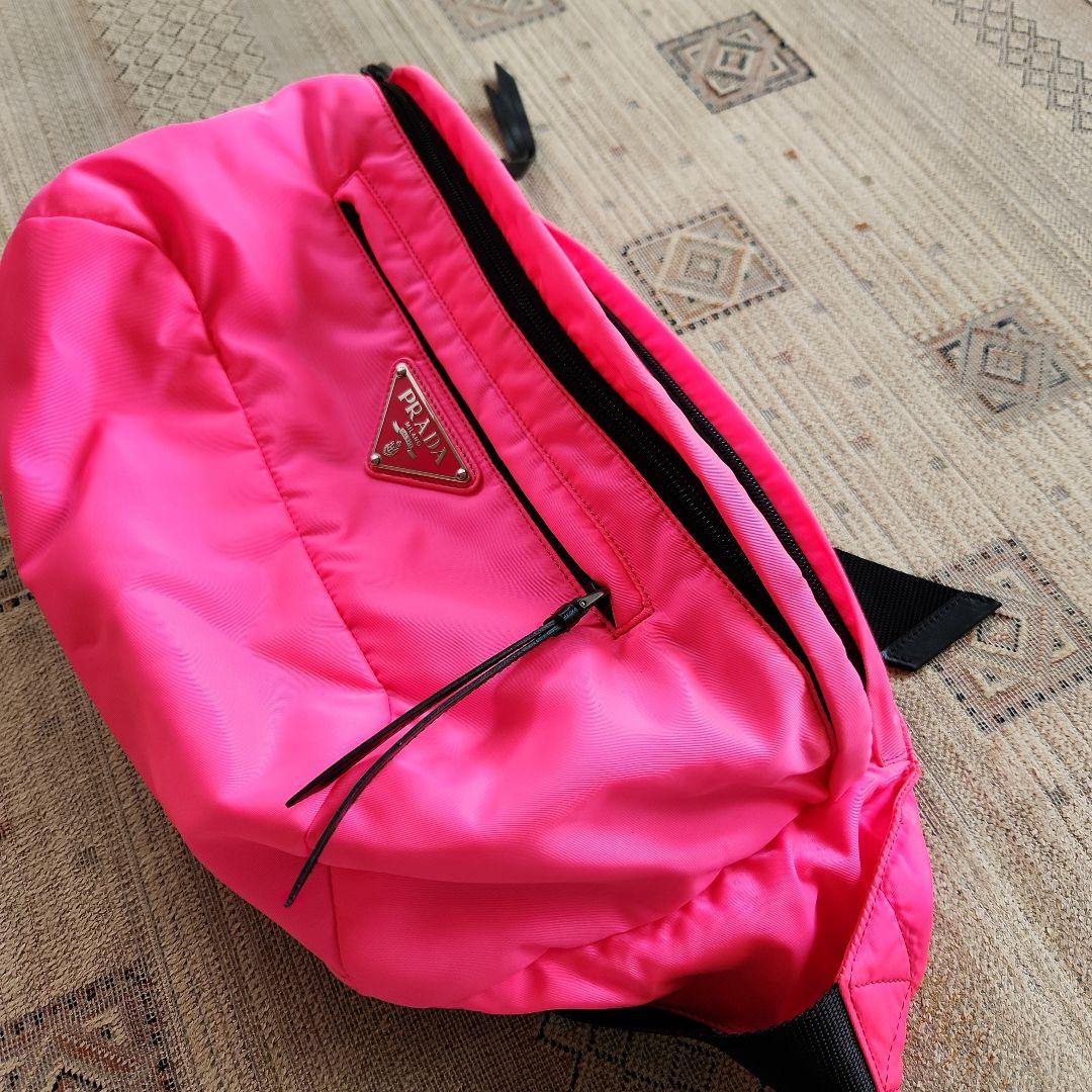 セール　PRADA ウエストポーチ　ボディバッグ