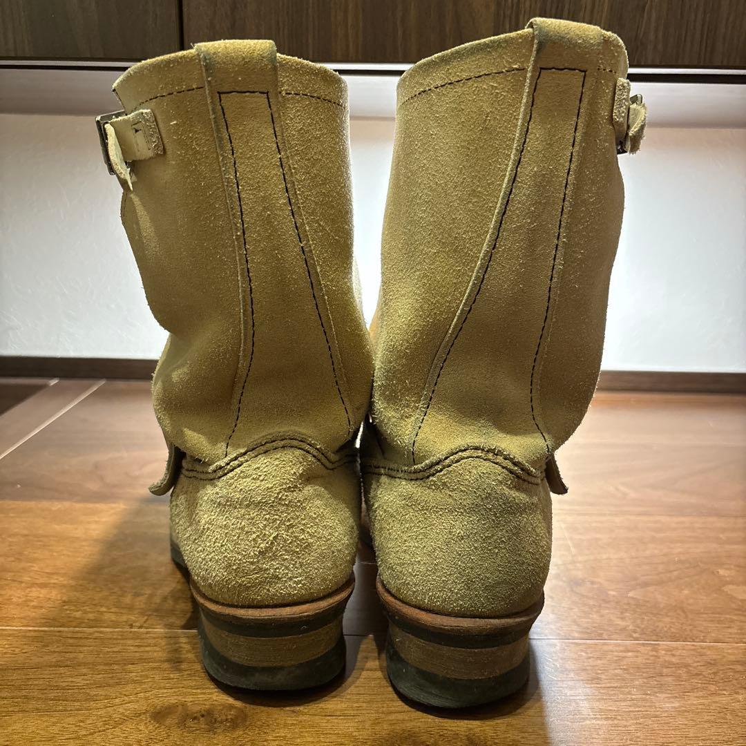 レッドウィング　ヌバック　ベージュ　エンジニアブーツ