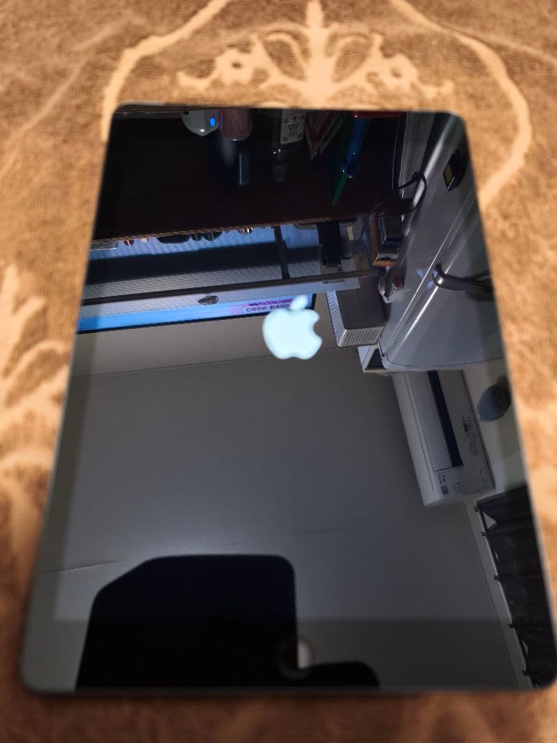 Apple iPad 第8世代 32GB スペースグレー Cellular