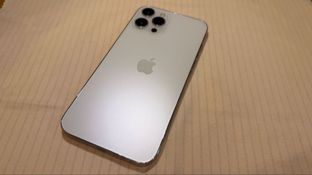 Apple iPhone 12 Pro MAXシルバー 本体