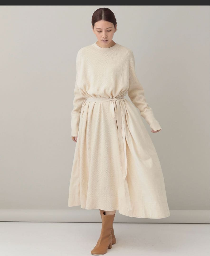 リ*ー様 カレンソロジー　サーマルワイドドレス