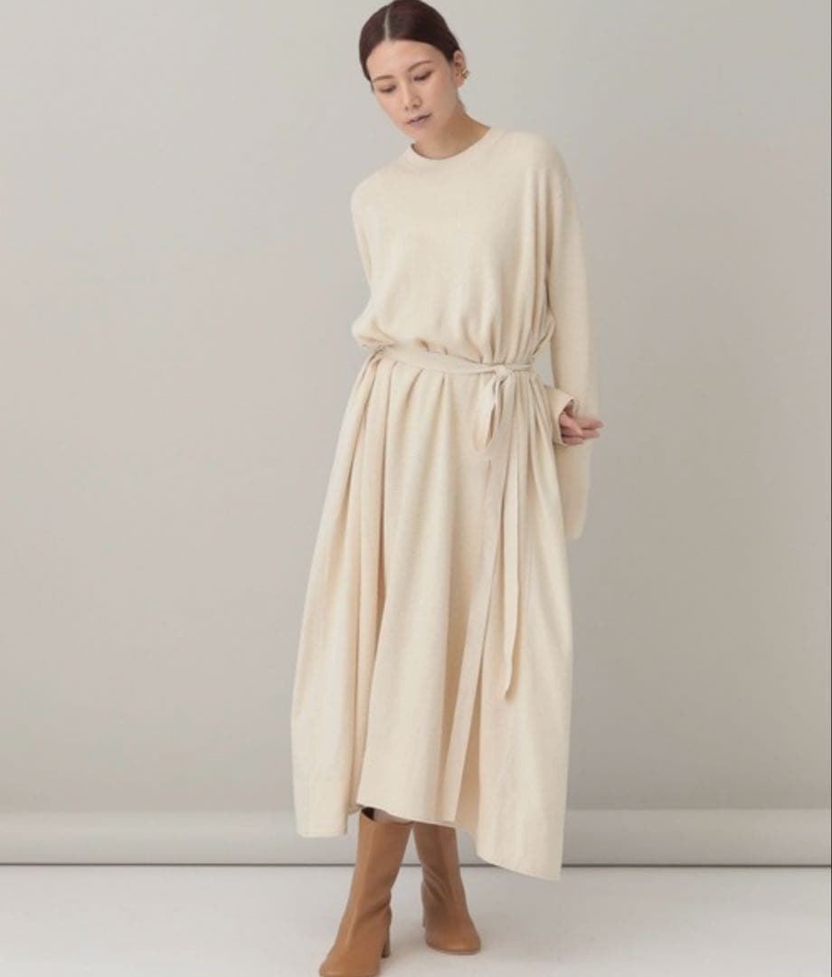 リ*ー様 カレンソロジー　サーマルワイドドレス