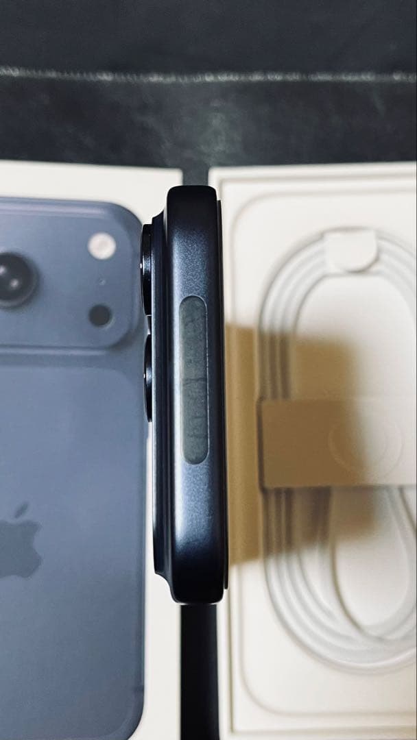 【新品同様】Apple iPhone17Pro 256GB ディープブルー