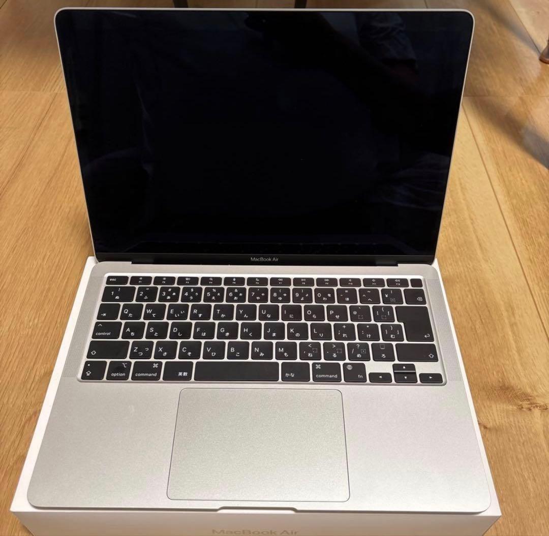 Apple M1（2020年） 13インチ MacBook Air 256GB