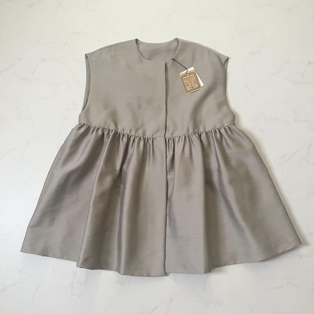 新品タグ付き　ビアズリー　ペプラムギャザージレ