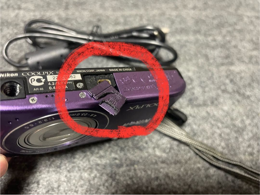 Nikon　COOLPIX S3100　デジタルカメラ