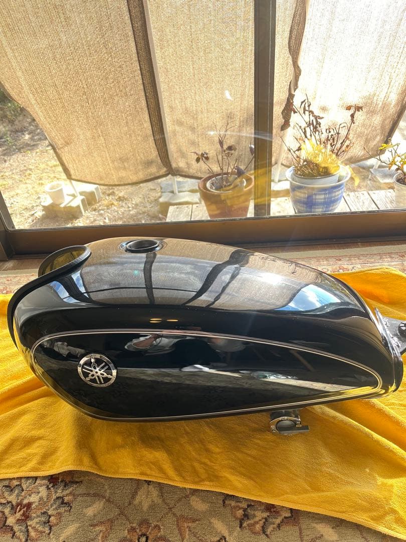 (超美品)tetsu　Yamaha SR400 タンク　2001年式3型