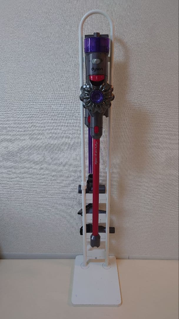 ど*な様 【純正スタンド付き】Dyson V8slim fluffy＋【掃除機】
