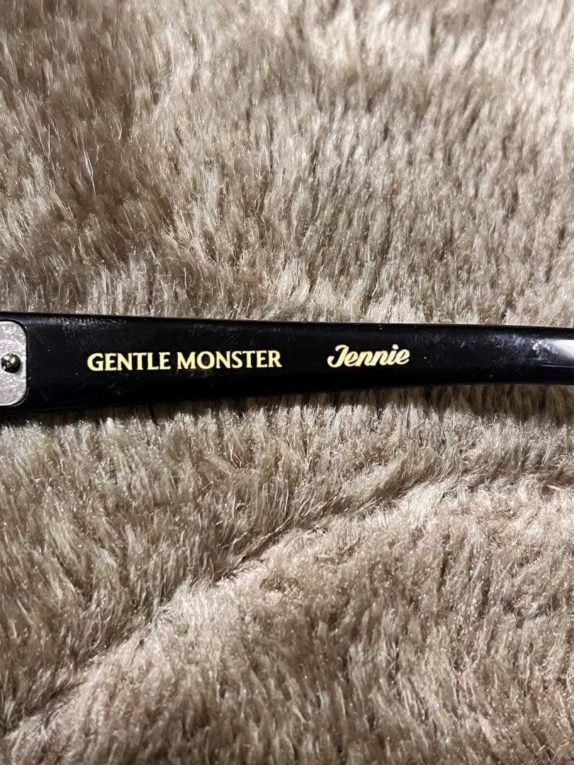 GENTLE MONSTER×Jennie コラボ