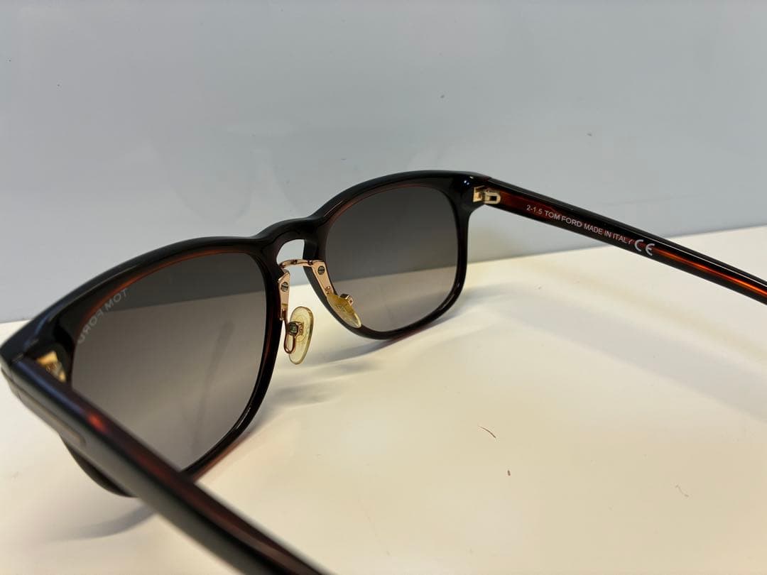 【TOM FORD】 トムフォードサングラス　メガネ　TF346