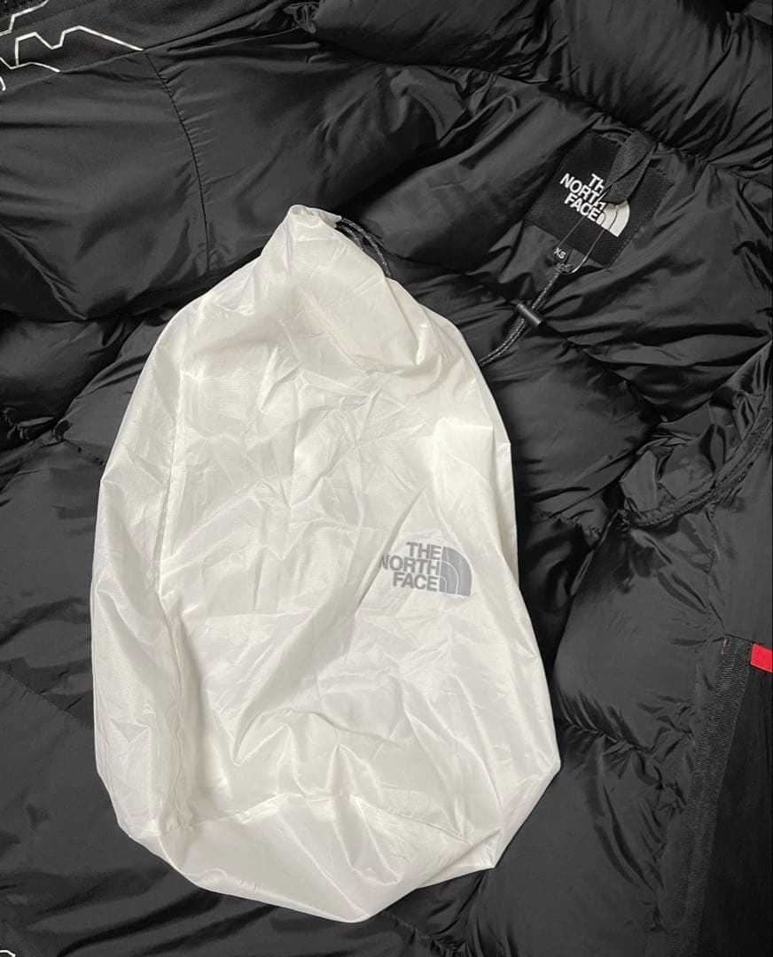 新品タグ付 ノースフェイス バルトロライトジャケット XS ND92341