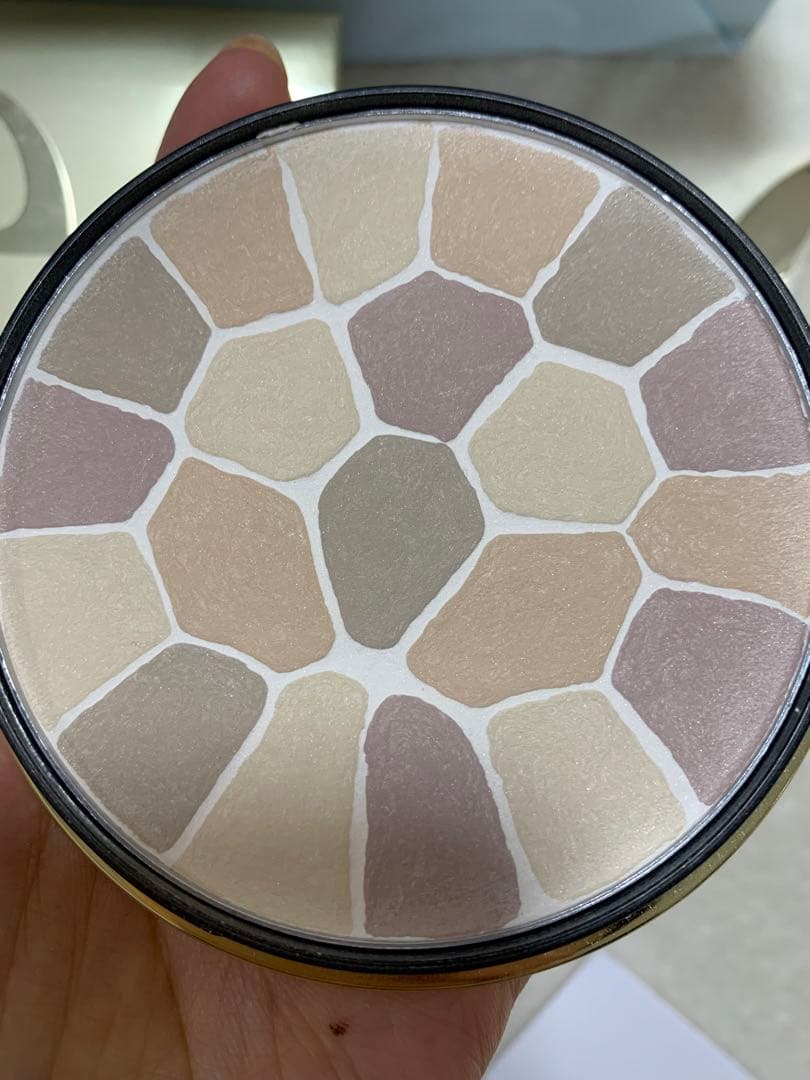 Elegance LA POUDRE HAUTE プレストパウダー