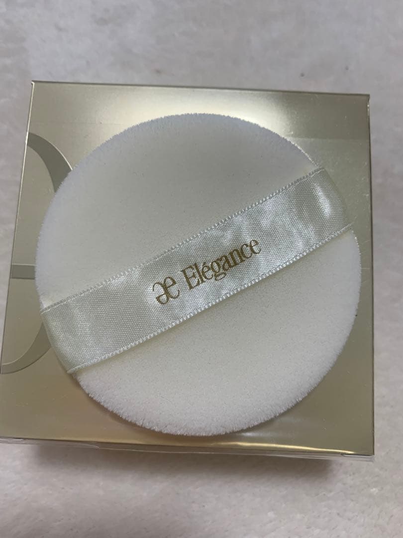 Elegance LA POUDRE HAUTE プレストパウダー