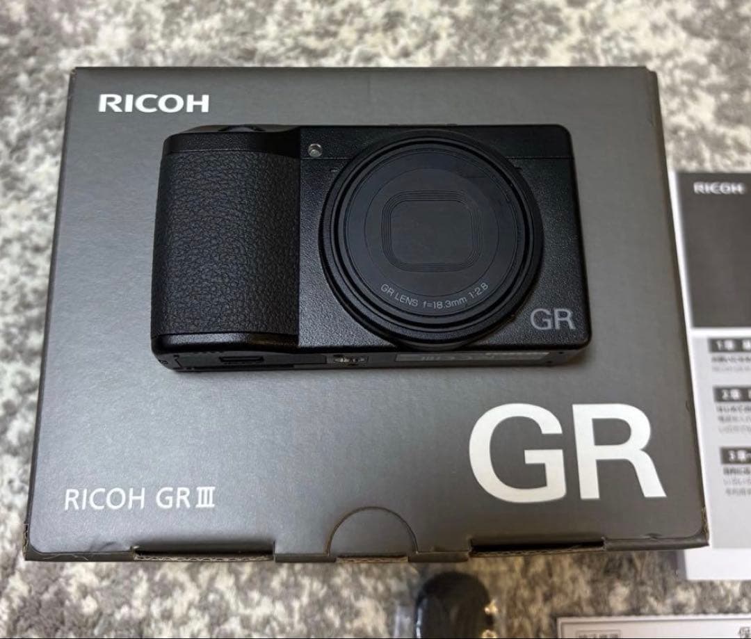 RICOH GR III コンパクトデジタルカメラ　付属品多数