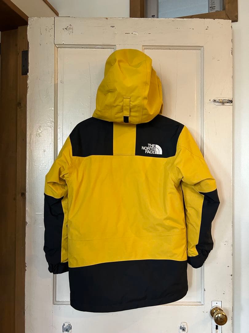 THE NORTH FACE マウンテンパーカー インサレーション gtx