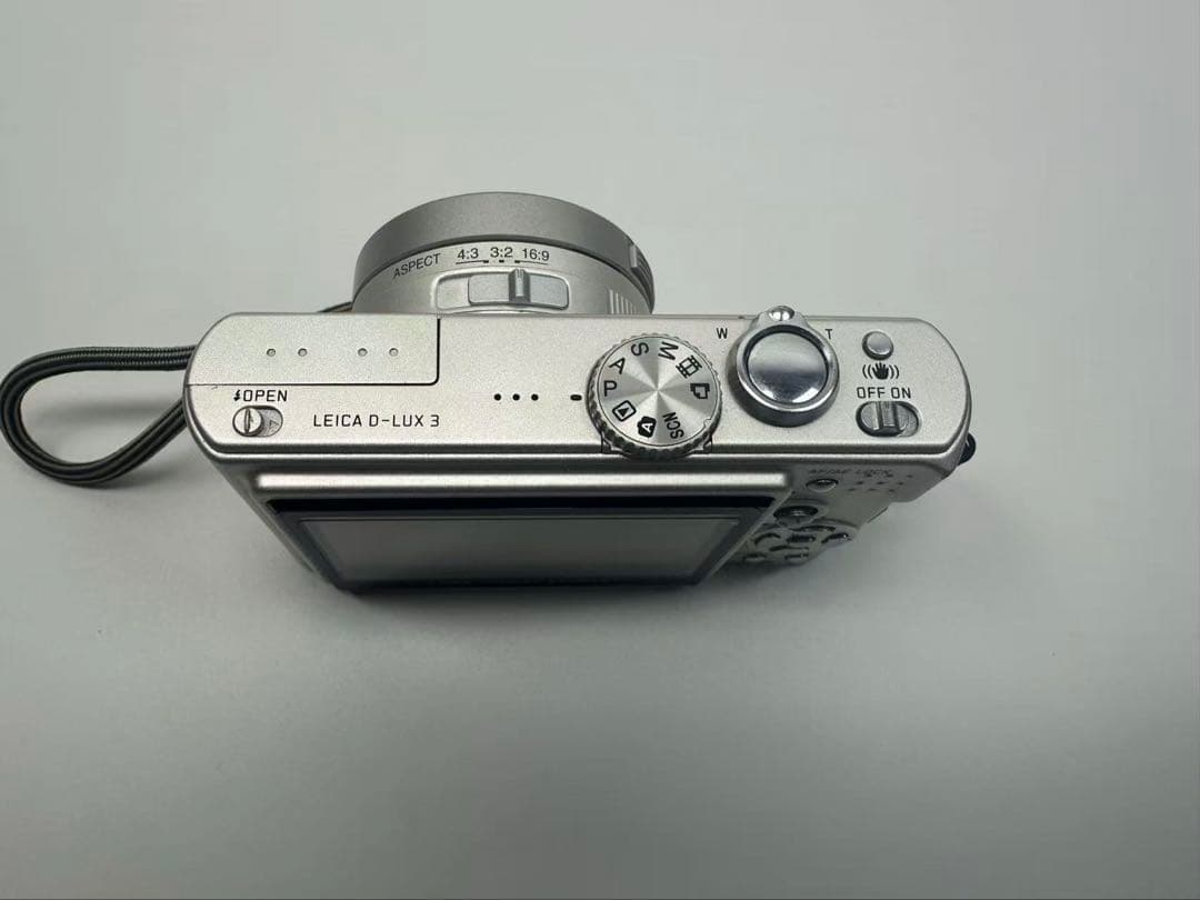 Leica D-LUX 3 コンパクトデジタルカメラ シルバー