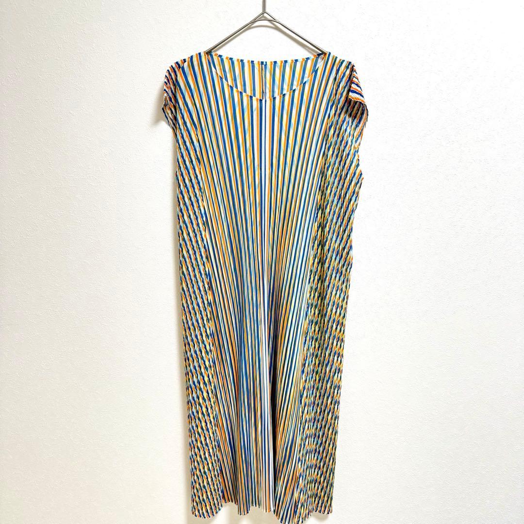 新品✨PLEATS PLEASE 斜めプリーツ　ワンピース　マルチカラー