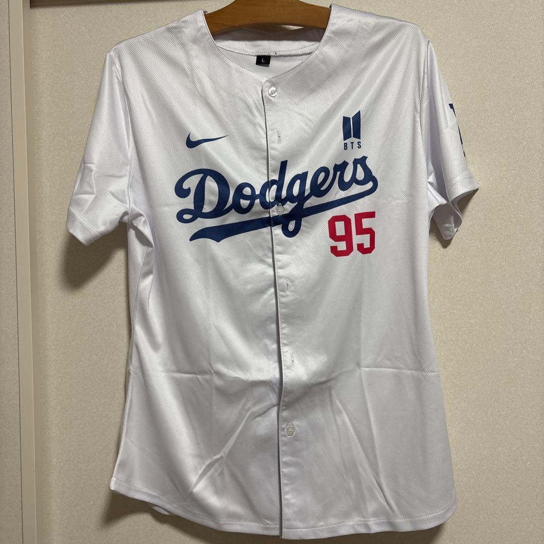 Nike Dodgers ユニフォーム BTS V 始球式記念