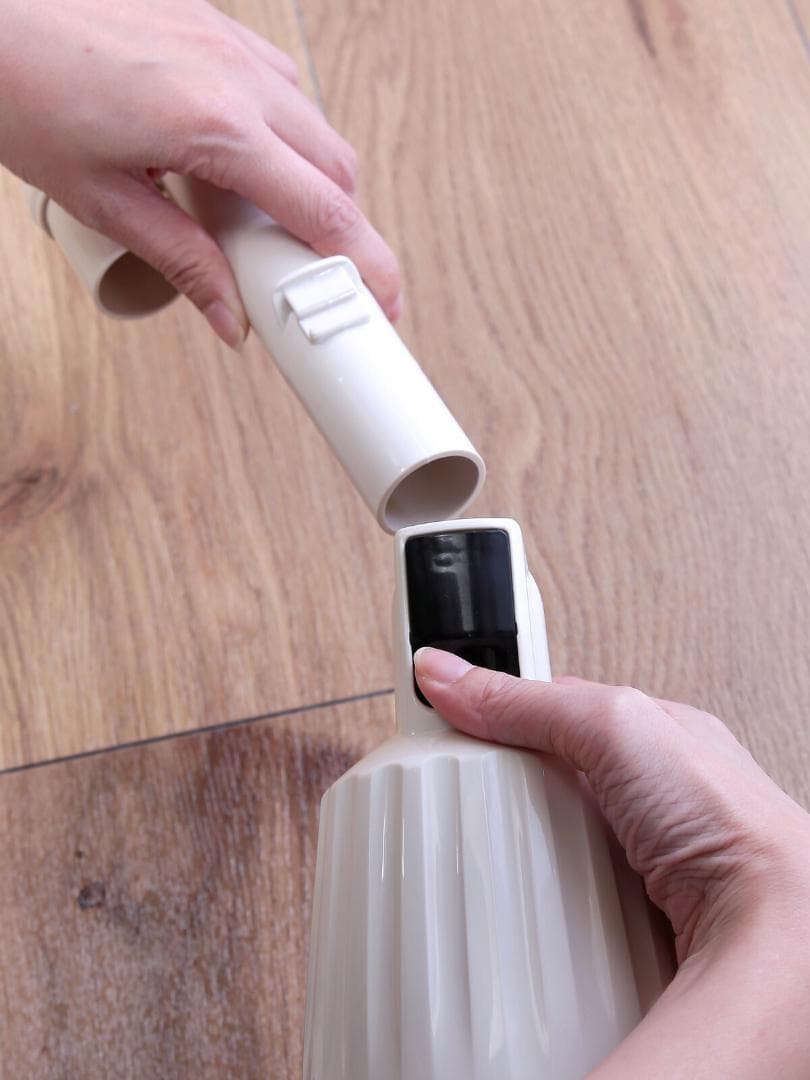 日本製 マキタ NEWコードレスクリーナー　レッド