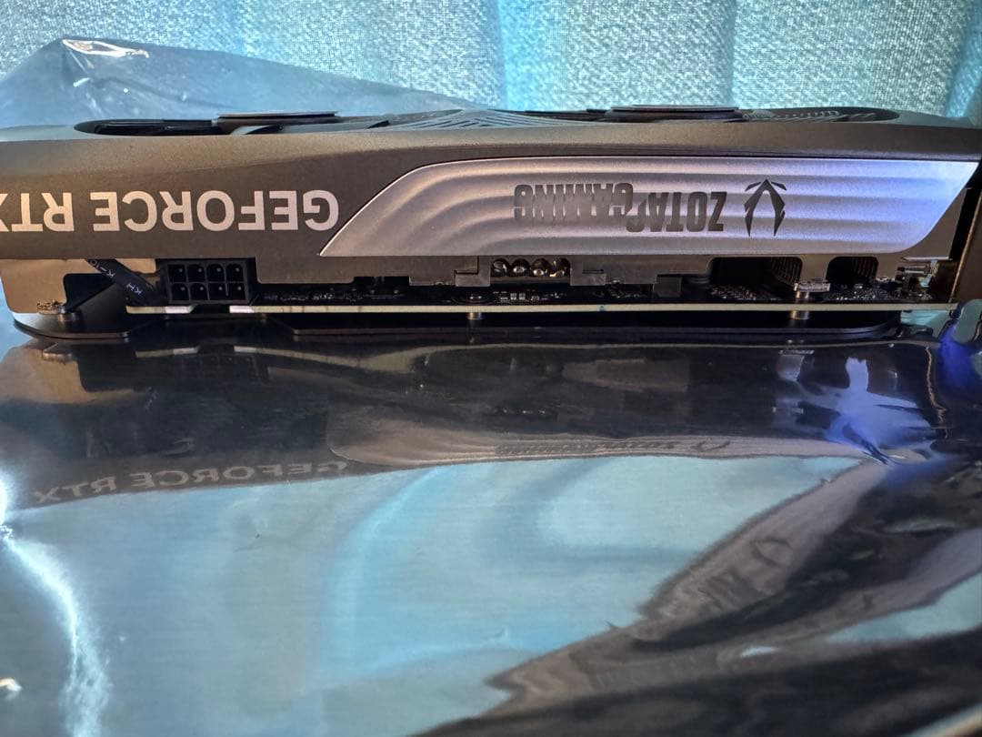 グラフィックボード・グラボ・ビデオカード ZOTAC GAMING GeForce RTX4070 TwinEdge OC