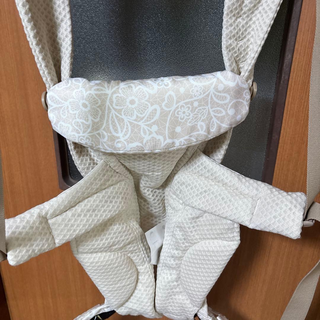 エルゴ抱っこ紐 オムニブリーズ クリームフラワーレース