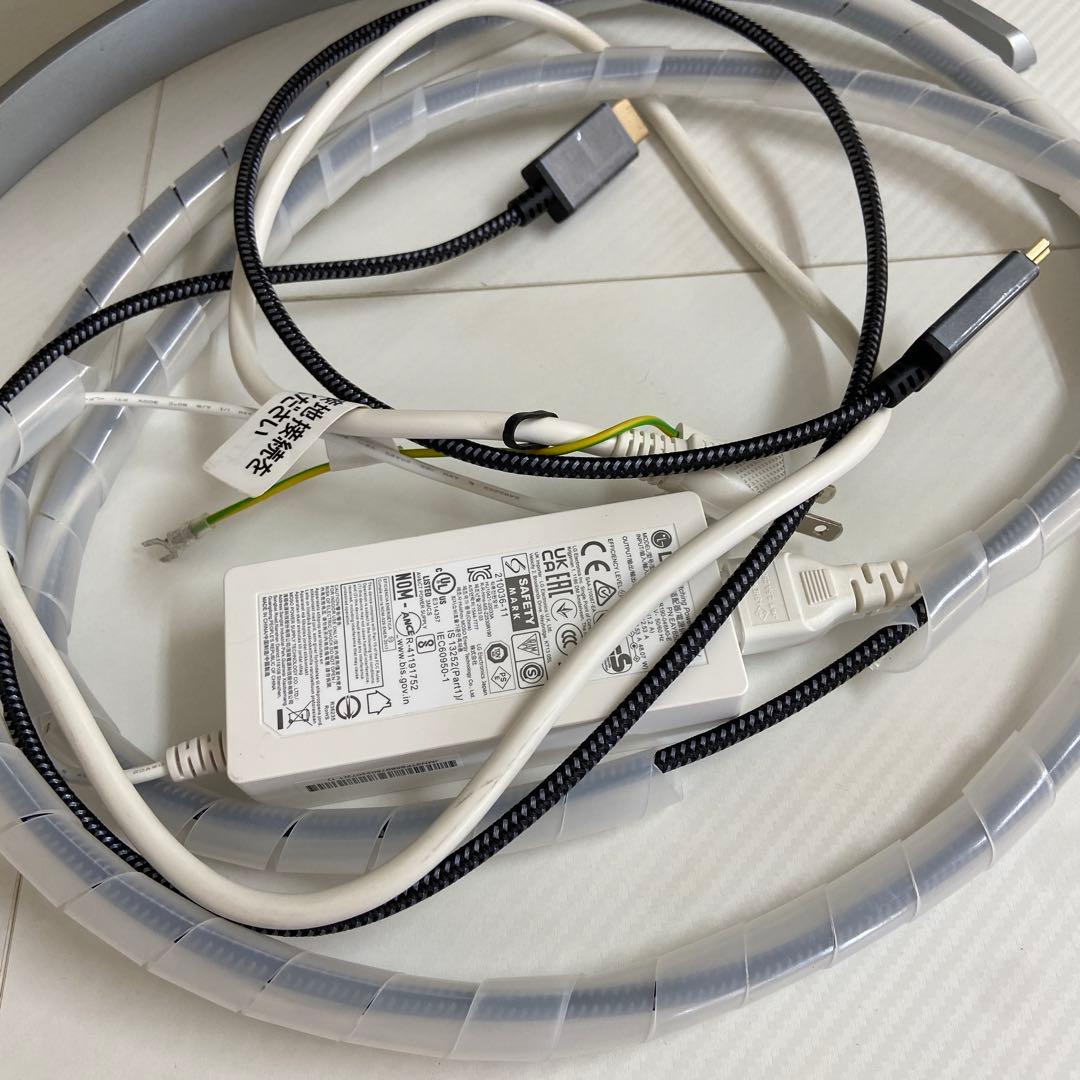 美品⭐️LG ゲーミングモニター27UP600-W