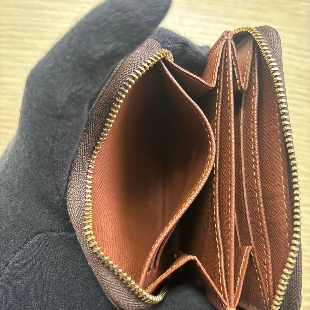 ルイヴィトン モノグラム ジッピーパース ケース