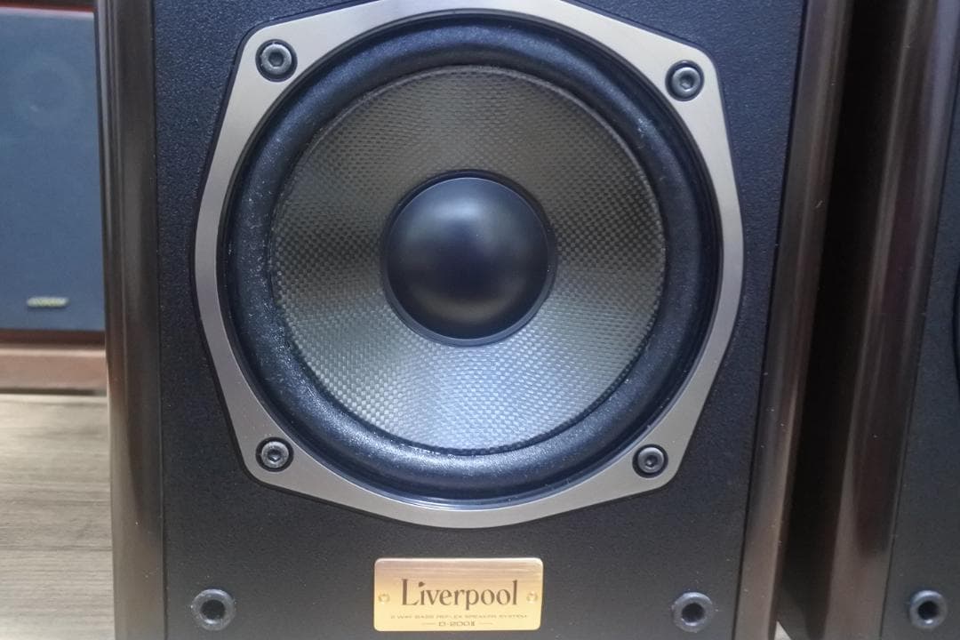 値引き　美品　ONKYO　D-200Ⅱリバープール　　オンキョースピーカーペア