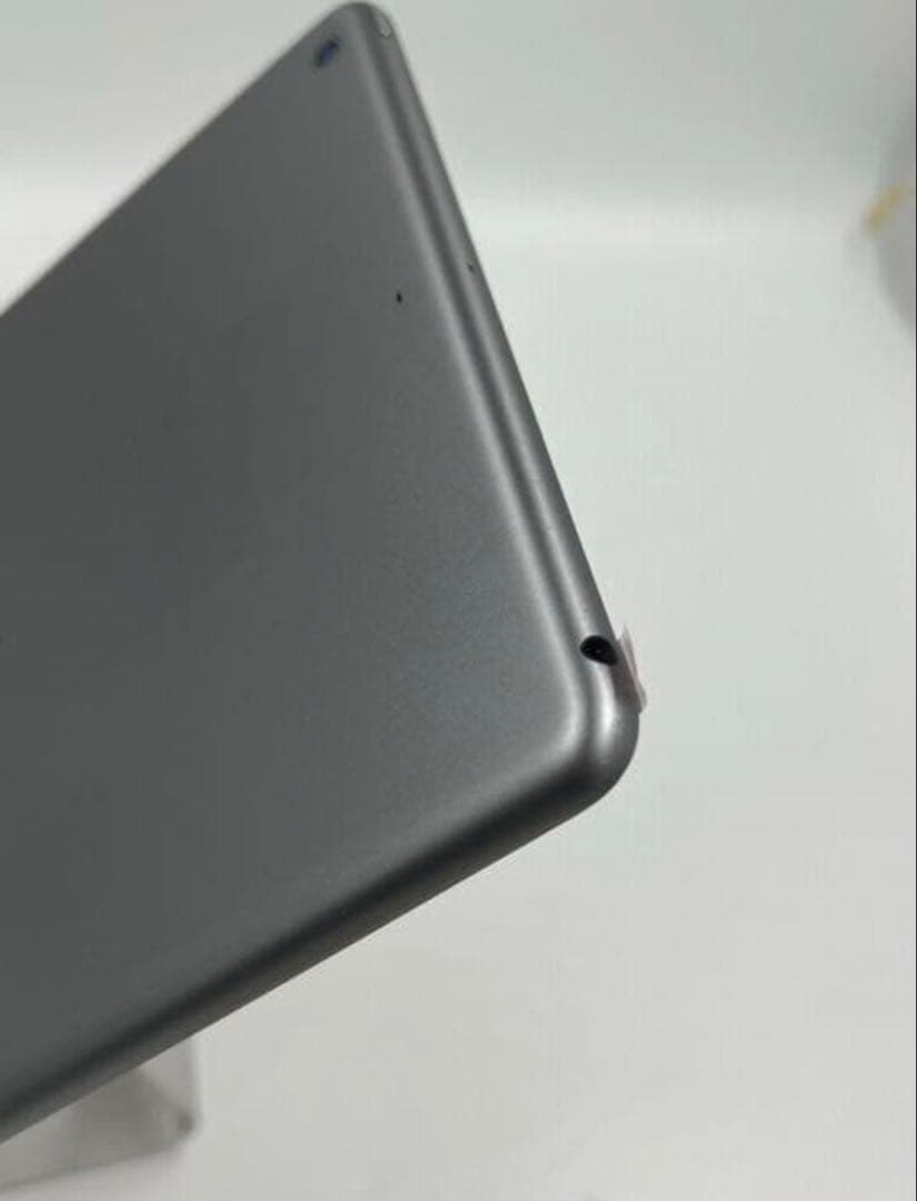 iPad Air 9.7インチ 64gb .